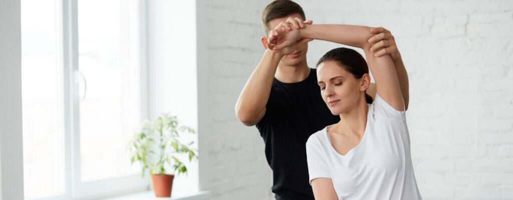 Are Pain Meds Worth The Agony? Physical Therapy Can Help